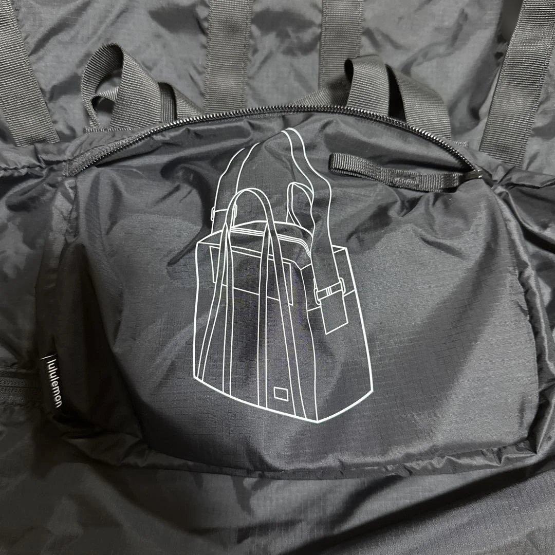 セール中！Lululemon パッカブルキャリーオールトートバッグ 56L