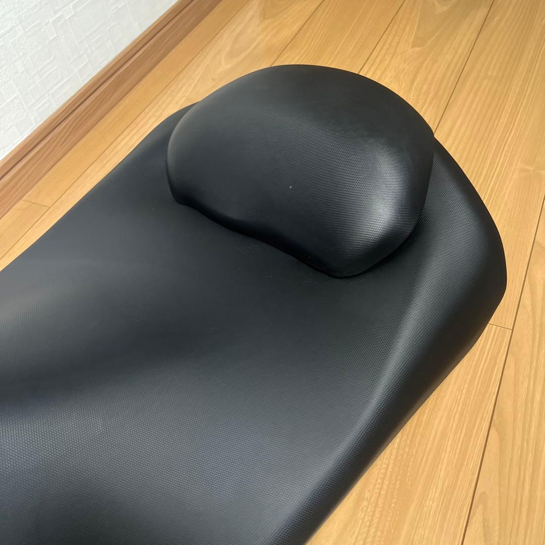 マジェスティ 4d9 純正シート