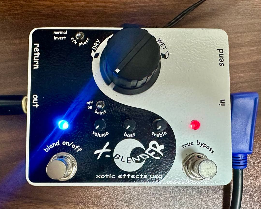 ベース Xotic Effects X-Blender