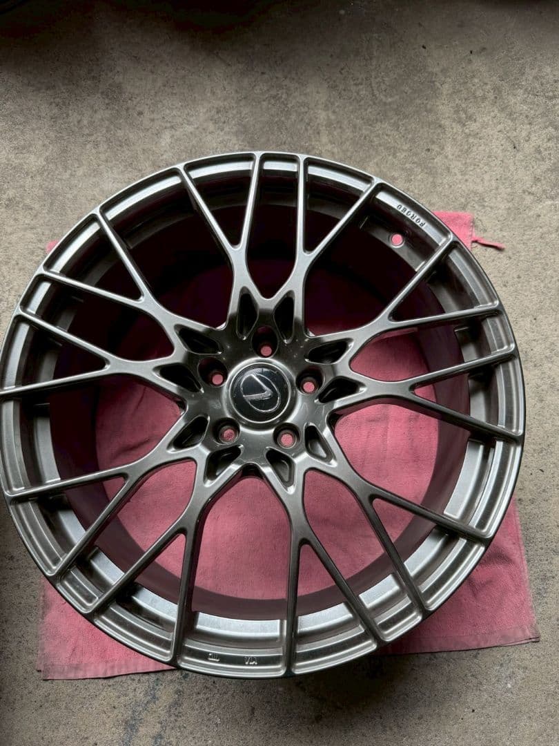 TRD サーキットクラブスポーツ20インチ
