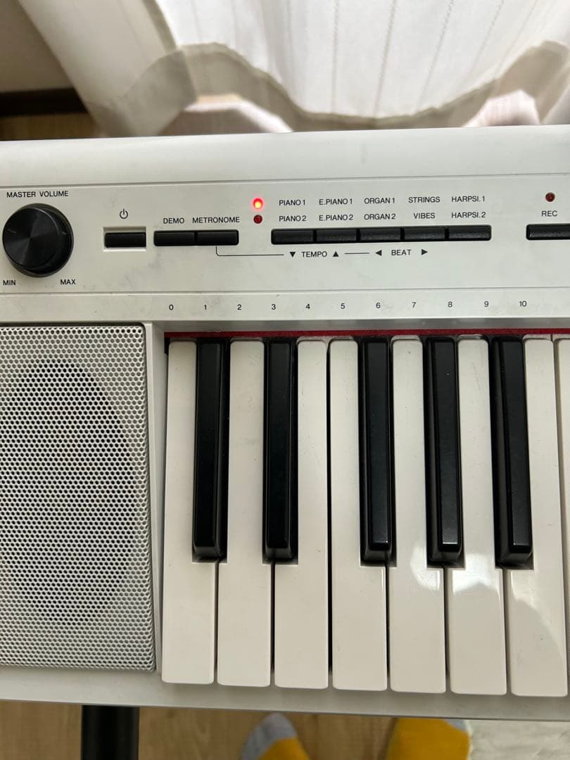 YAMAHA Piaggero NP-12WH ヤマハ　電子ピアノ