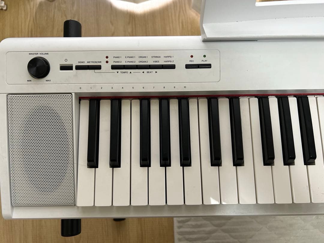 YAMAHA Piaggero NP-12WH ヤマハ　電子ピアノ