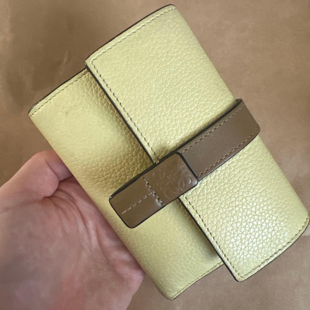 ロエベ LOEWE 財布 イエロー
