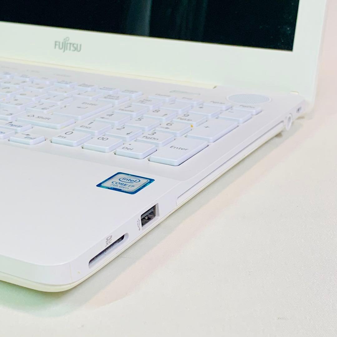 ジャンク品✨Core i7-7700HQ✨第7世代✨富士通✨ノートパソコン