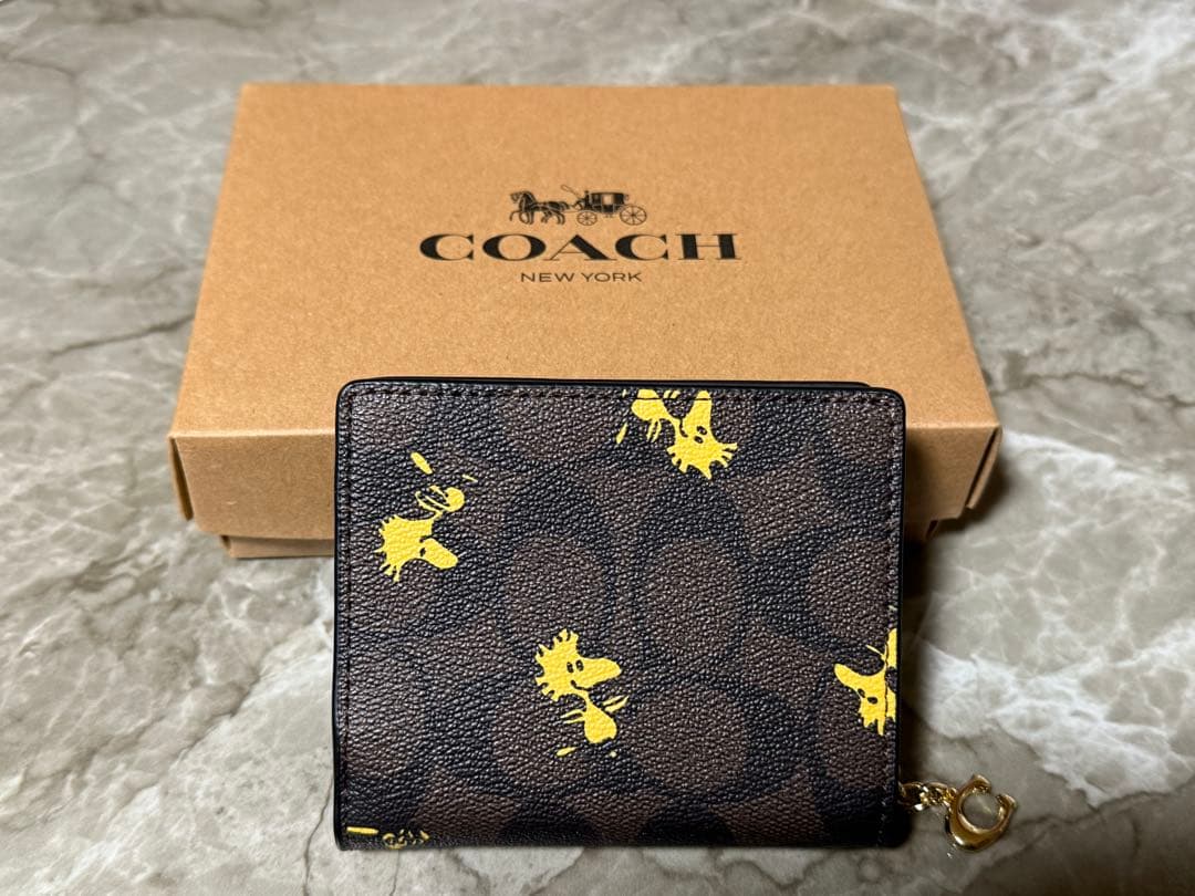 COACH 二つ折り財布 ウッドストック