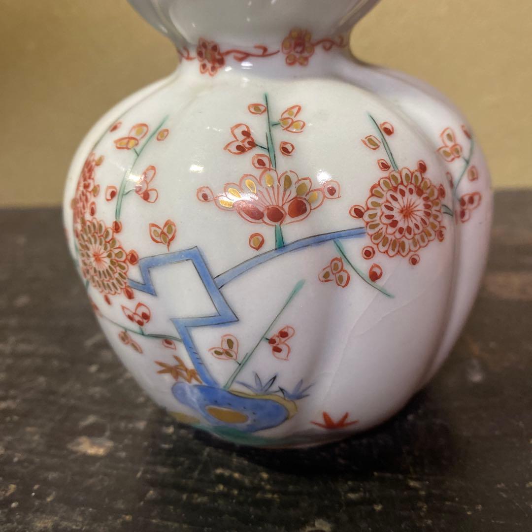 花柄の二重ひょうたん型陶器花瓶
