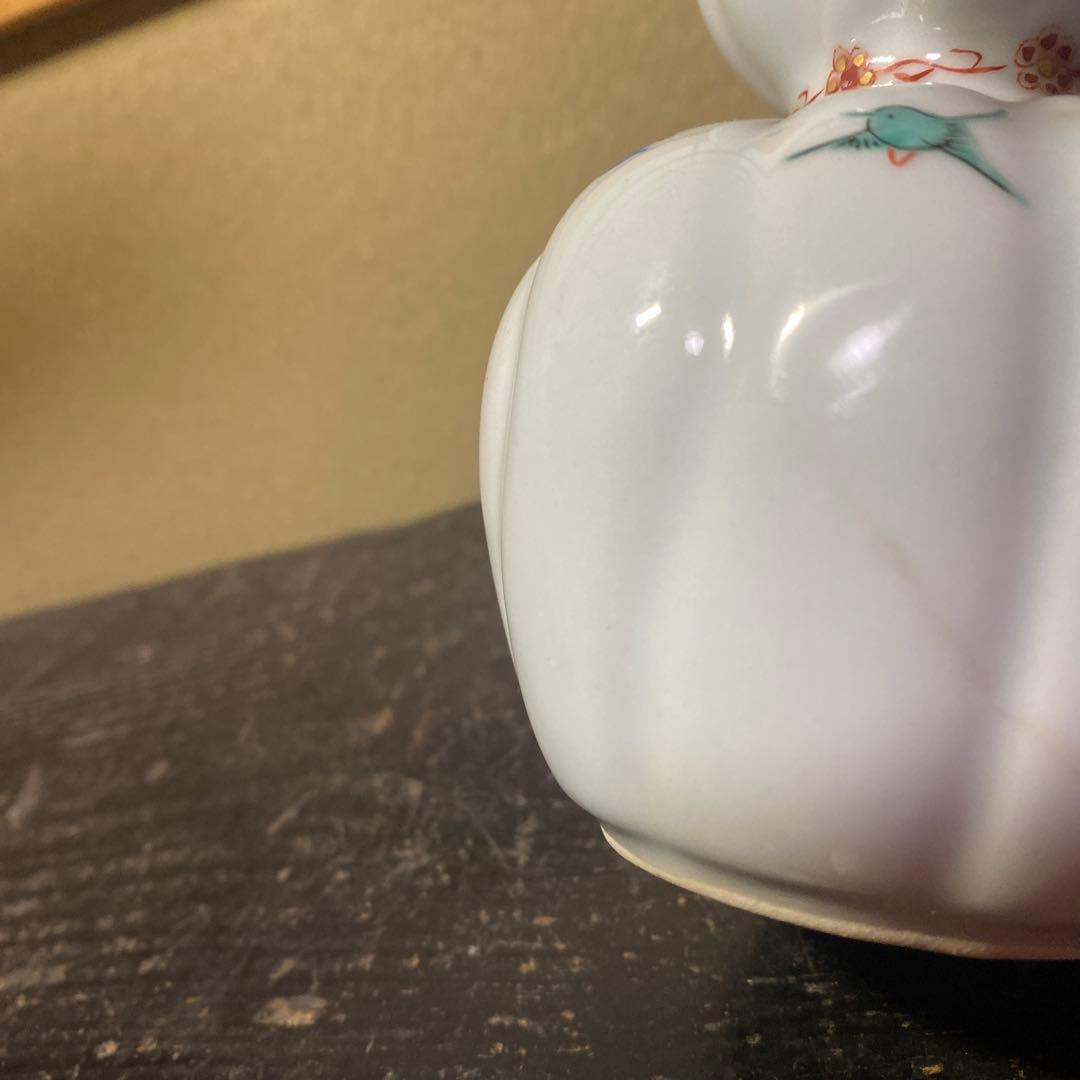 花柄の二重ひょうたん型陶器花瓶