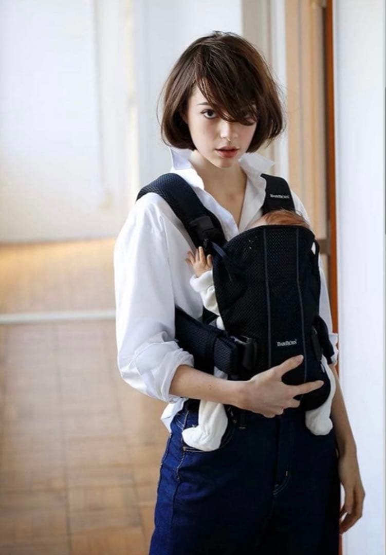 ✨美品✨ BABYBJORN ベビービョルン　抱っこ紐　ワンカイ　ブラック　乳児