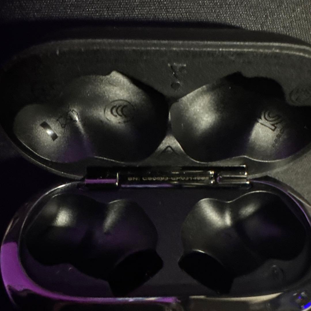 イヤホン JBL TOUR PRO 2