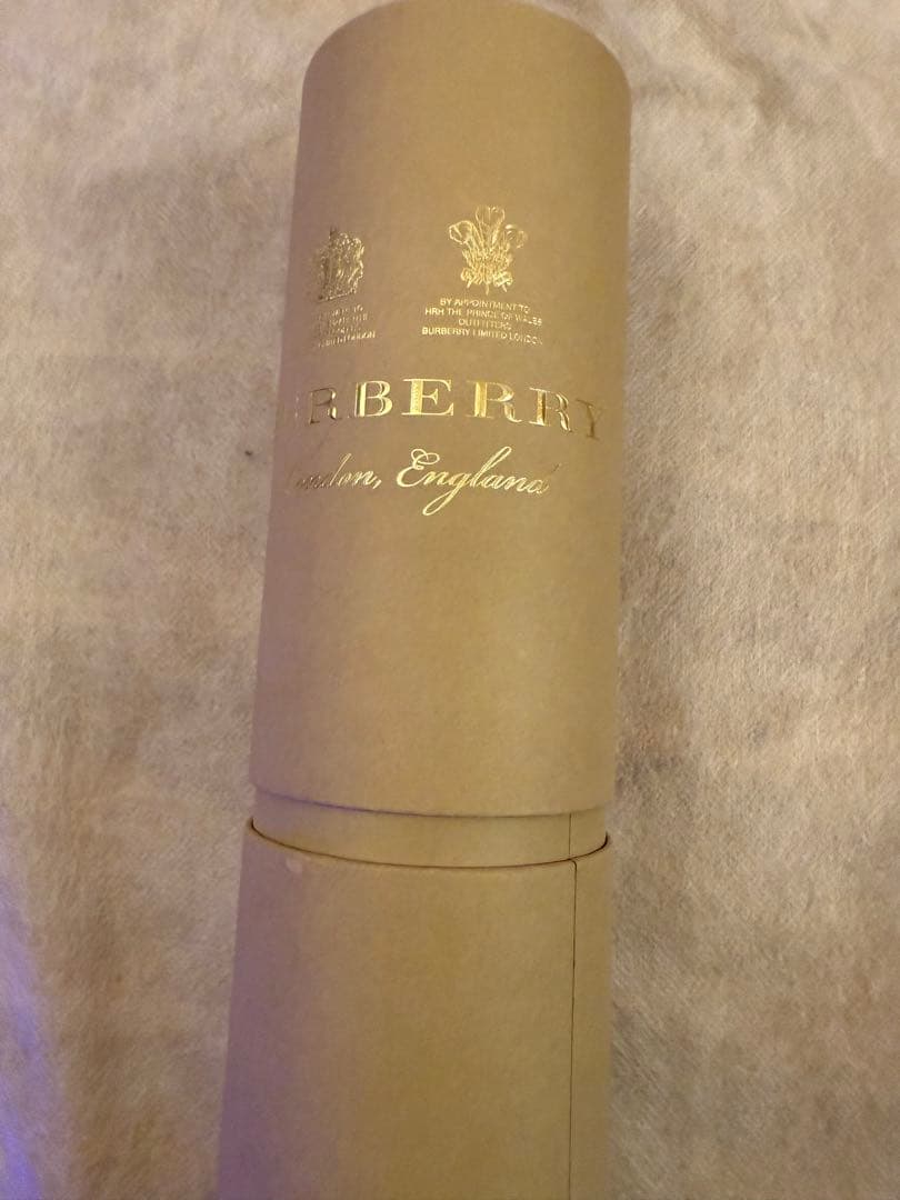 新品未使用BURBERRY カシミヤ チェック柄 ストール　原産国スコットランド