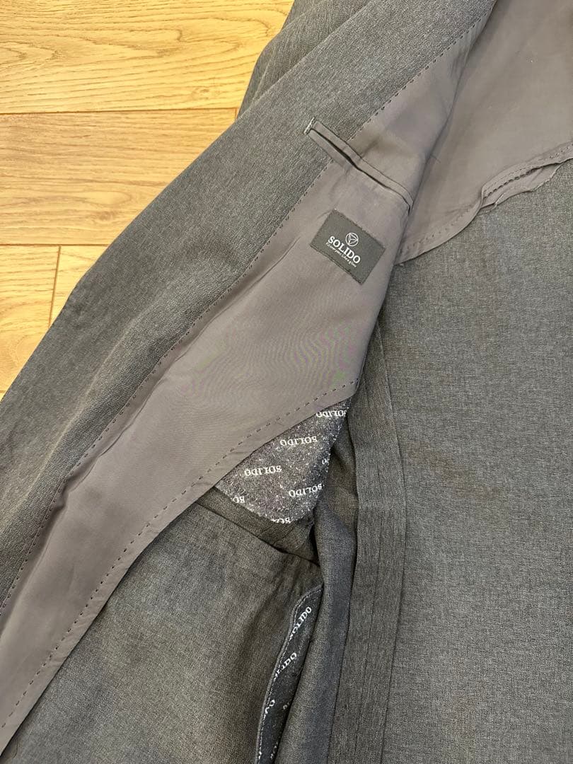 【美品】SOLIDO セットアップ　ジャケット・スラックスセット　ダークグレー