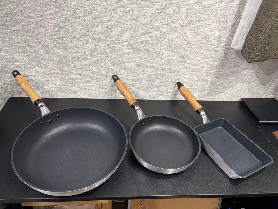『ガス火専用』日本製フライパンセット（28cm・20cm・13cm×19cm）