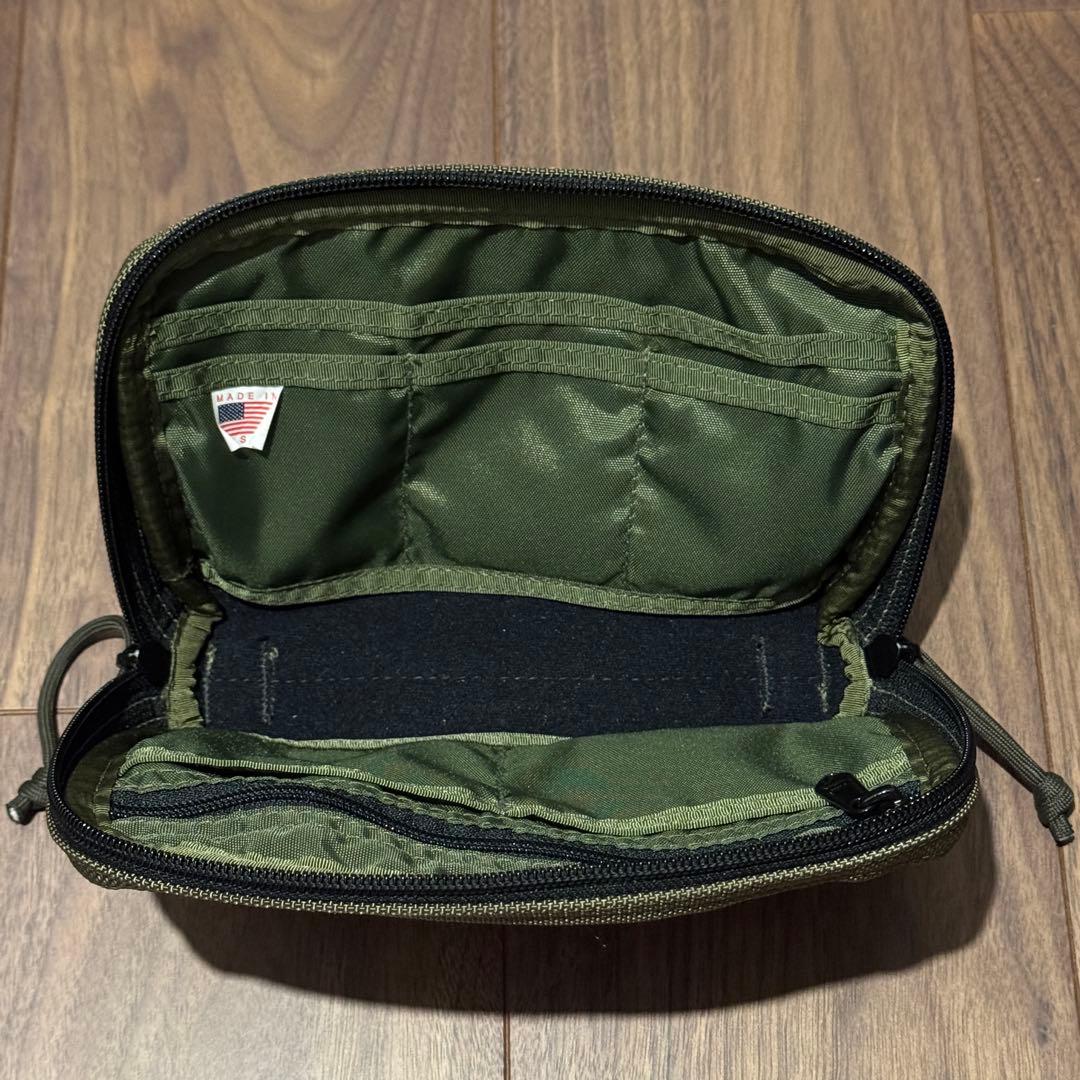 BRIEFING トラベルポーチ made in USA バリスティック　カーキ