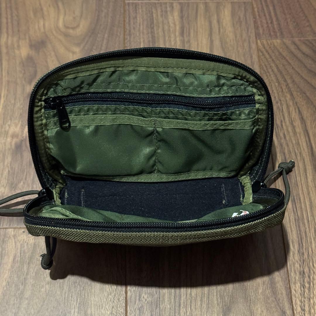 BRIEFING トラベルポーチ made in USA バリスティック　カーキ