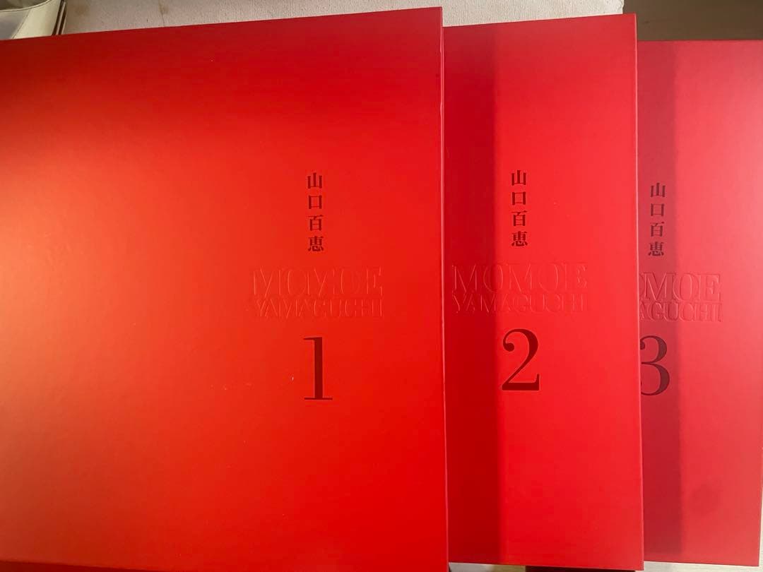 【花音-kanonn-】山口百恵さん　赤いシリーズdvd ＋　写真集セット
