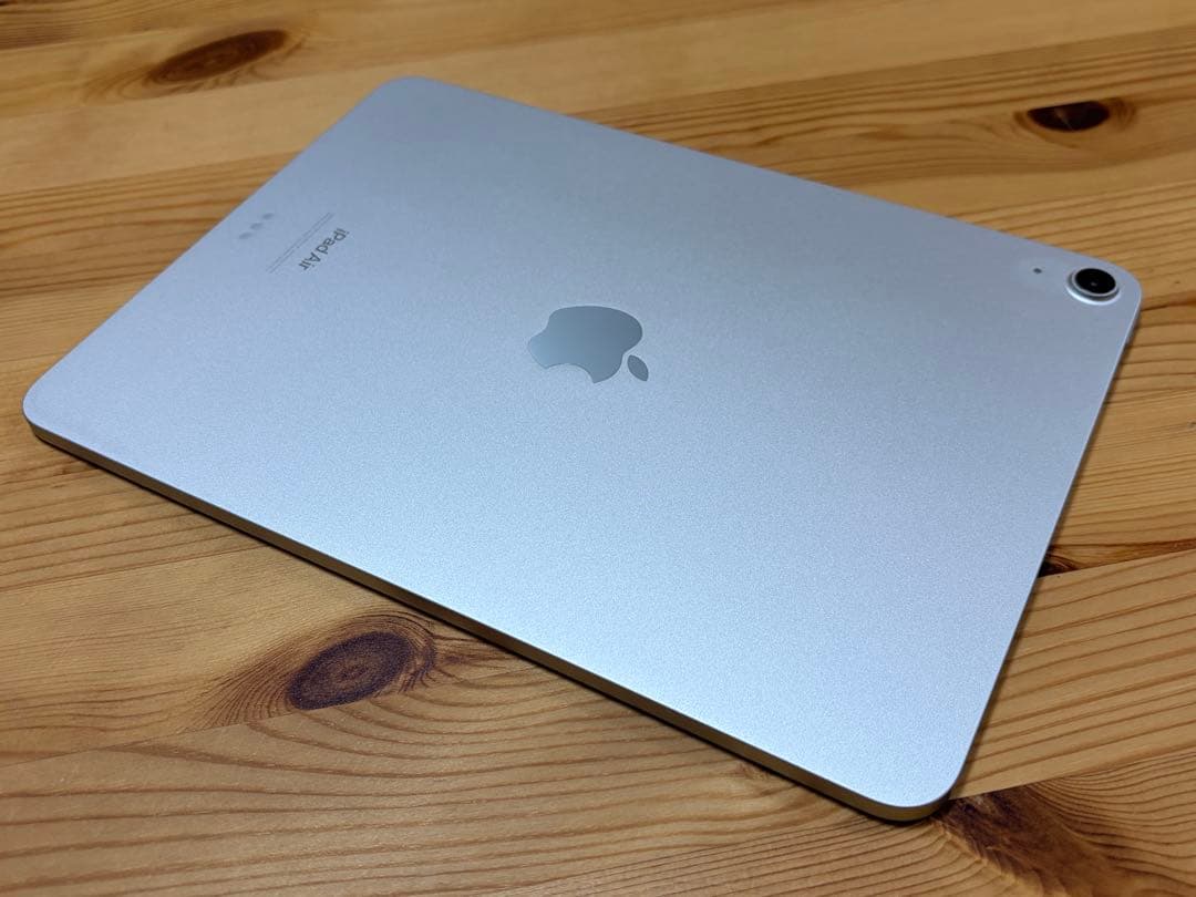 Apple iPad Air 第5世代(M1)64GB スターライト
