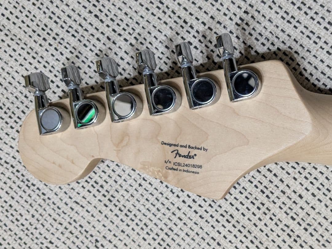 ギター Squire by fender stratocaster mod white