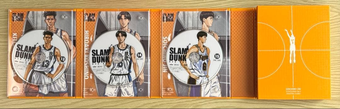 SLAM DUNK DVD-BOX〈初回生産限定・18枚組・桜木花道「10」仕…