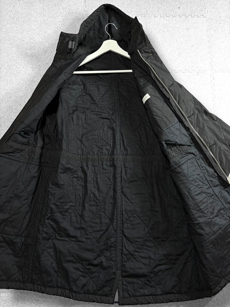 美品/dries van noten/キルティングミリタリーフードコート/黒