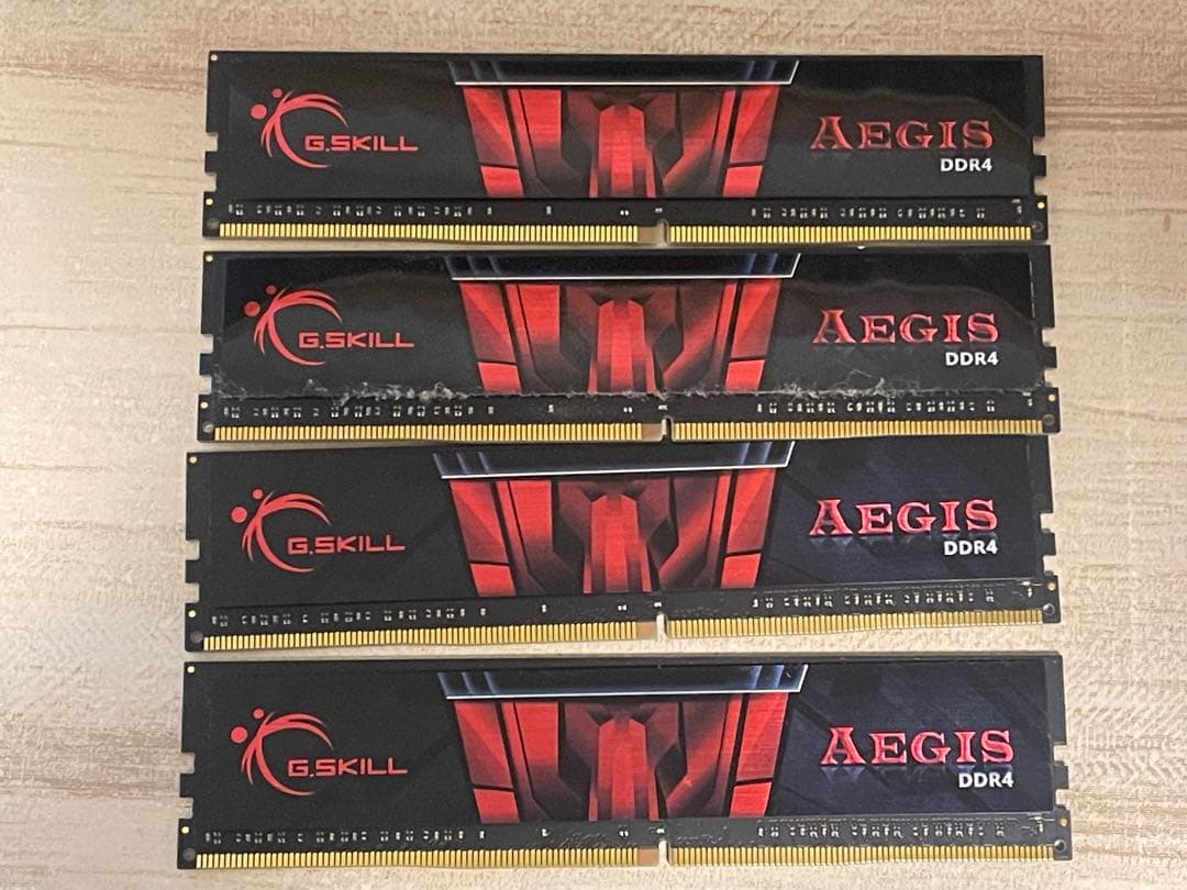 G.SKILL AEGIS DDR4 2400MHz 8GB メモリ　4枚