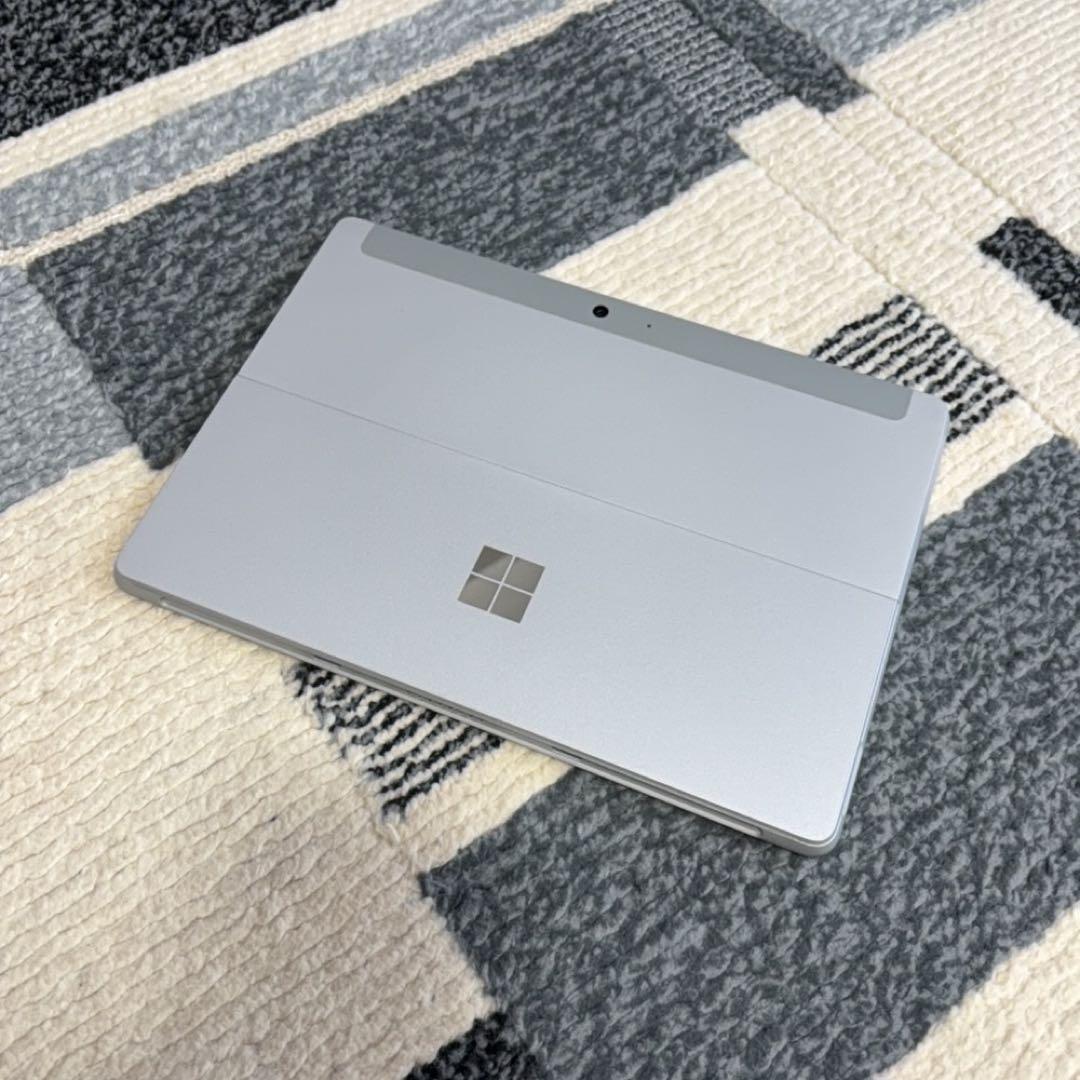 Windowsタブレット本体 Microsoft Surface Go RAM8GB SSD128GB