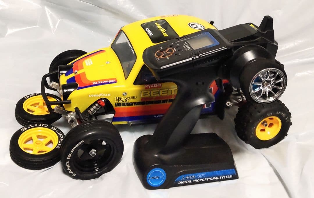 KYOSHO BEETLE オフロードラジコンカー