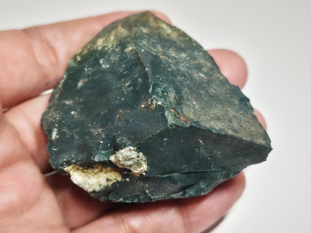 M-28 出雲石 111g 碧玉 瑪瑙 原石 鑑賞石 自然石 誕生石 鉱石 鉱物