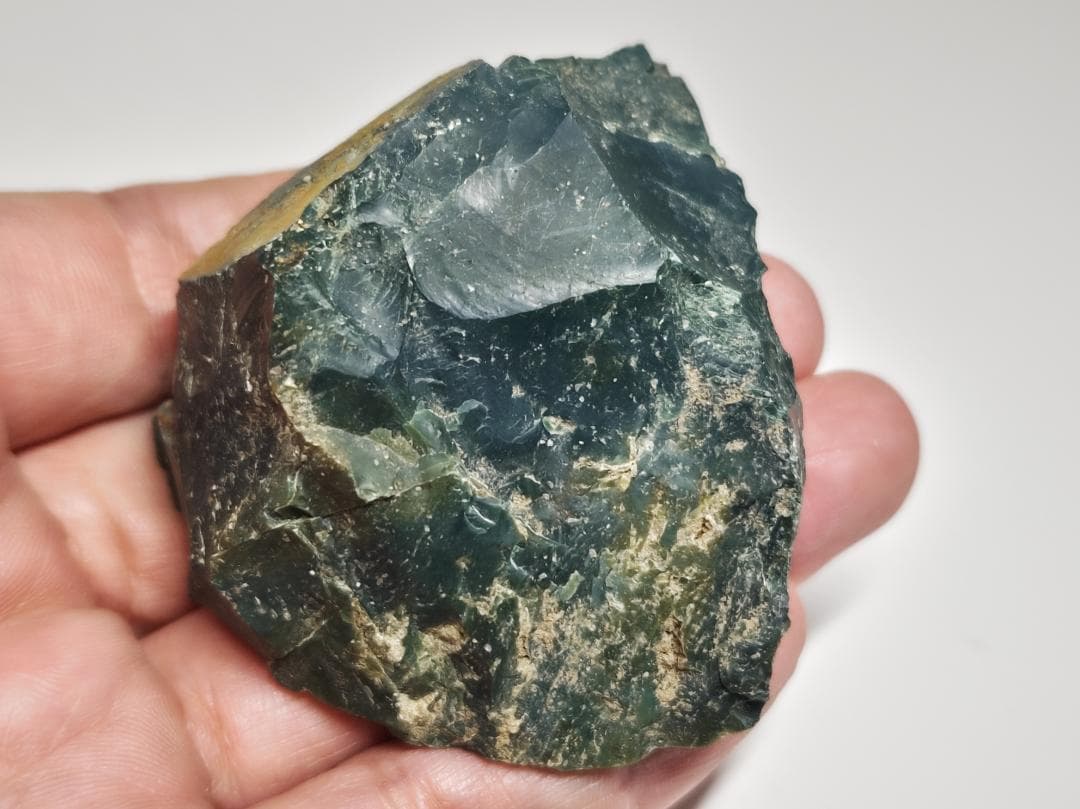 M-28 出雲石 111g 碧玉 瑪瑙 原石 鑑賞石 自然石 誕生石 鉱石 鉱物