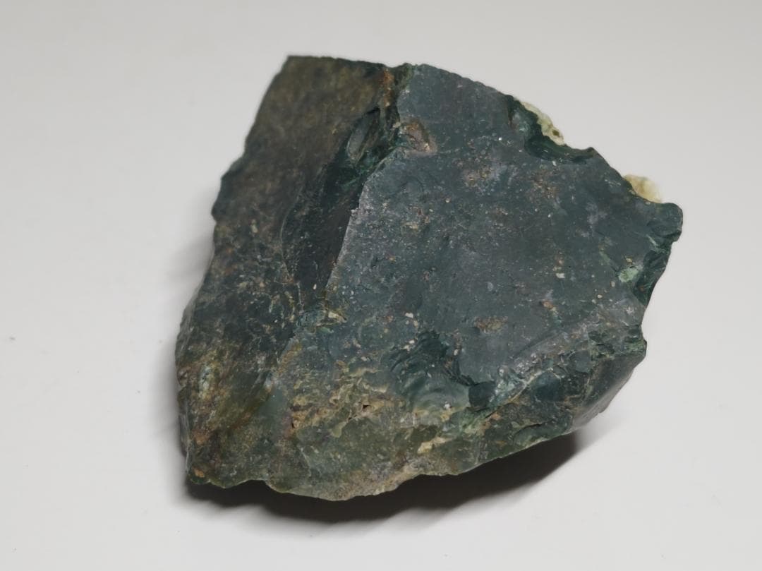 M-28 出雲石 111g 碧玉 瑪瑙 原石 鑑賞石 自然石 誕生石 鉱石 鉱物
