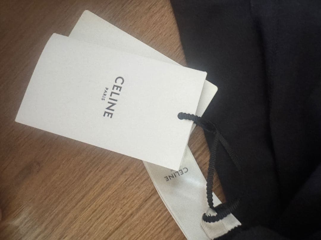 CELINE Tシャツ　ロゴ　ブラック　セリーヌ