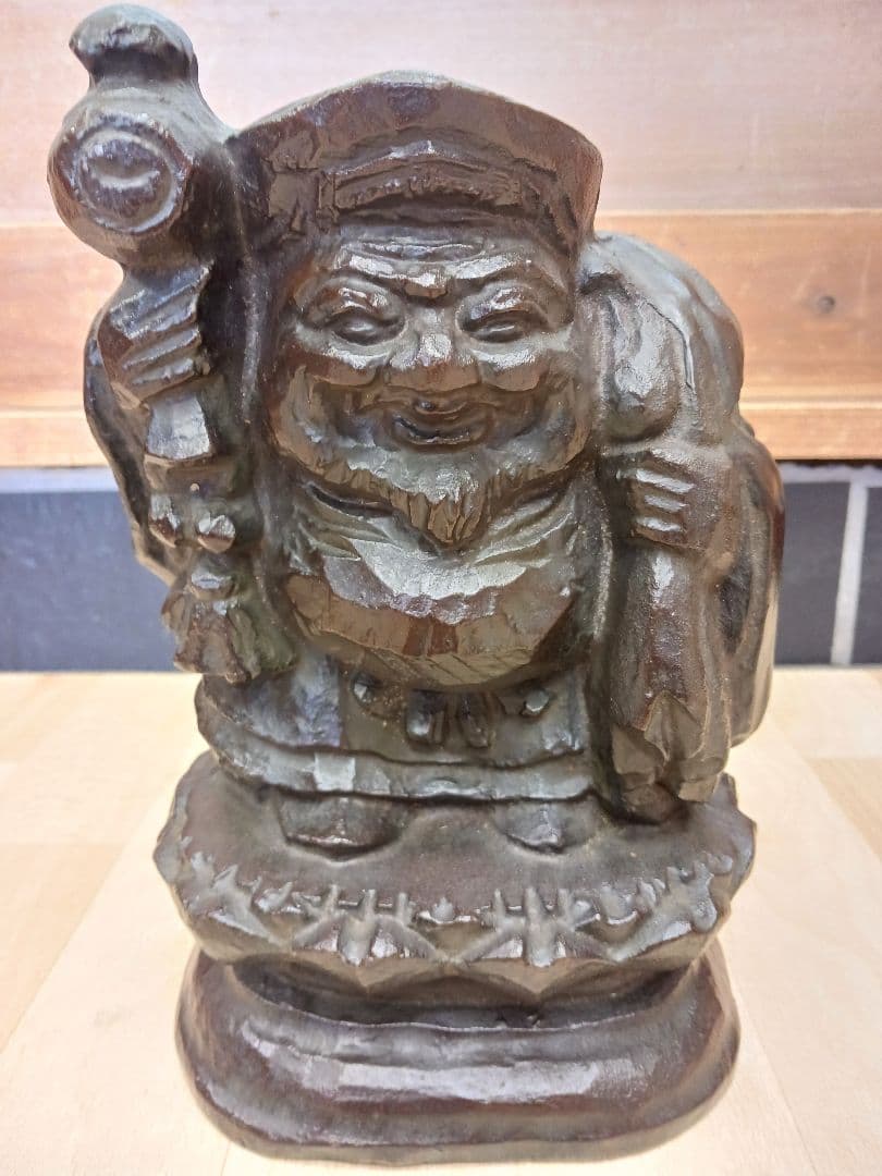 仏教美術　 仏像　【秀峰】作　【興隆大黒天】　 銅製　 在銘　共箱　大黒　七福神
