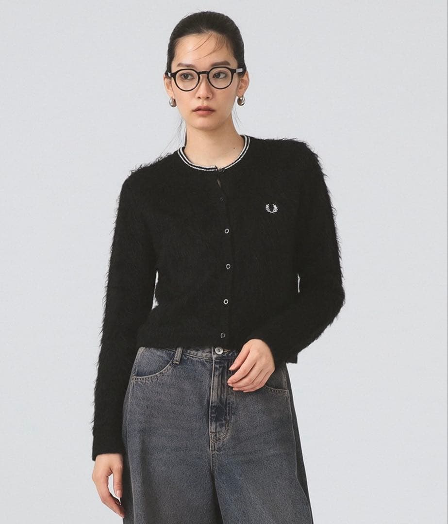 mmm 今季完売品‼️ 【別注】FRED PERRY /シャギーカーディガン