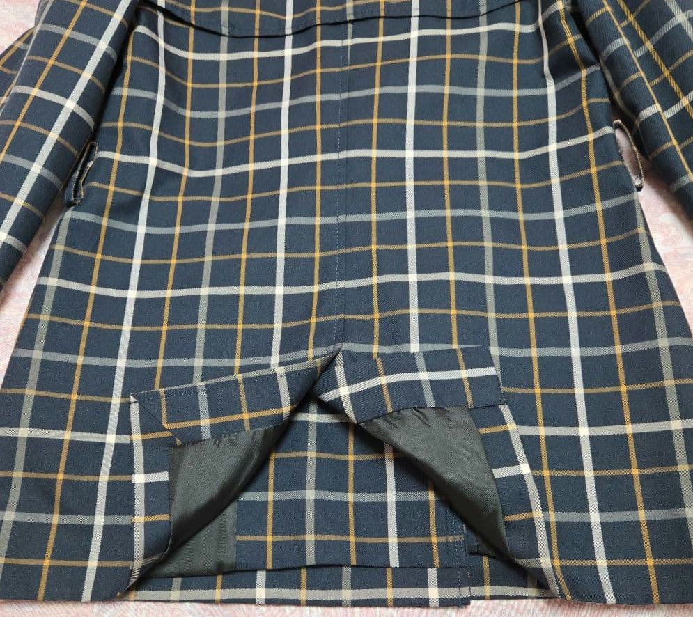 新品・未使用★COACHチェック柄トレンチコート　XS/M　ミディアム丈ベルト付