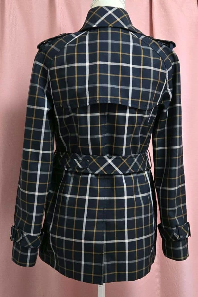 新品・未使用★COACHチェック柄トレンチコート　XS/M　ミディアム丈ベルト付