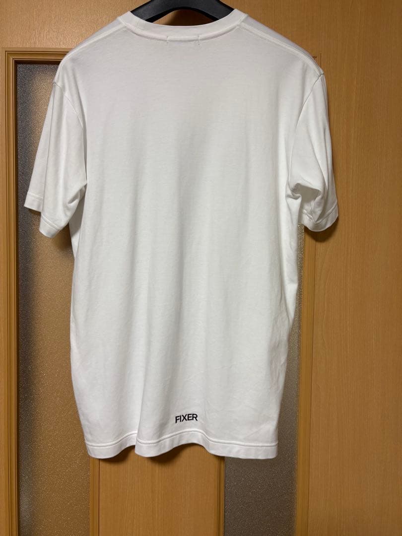FIXER ホワイト リバースロゴプリントTシャツSサイズ