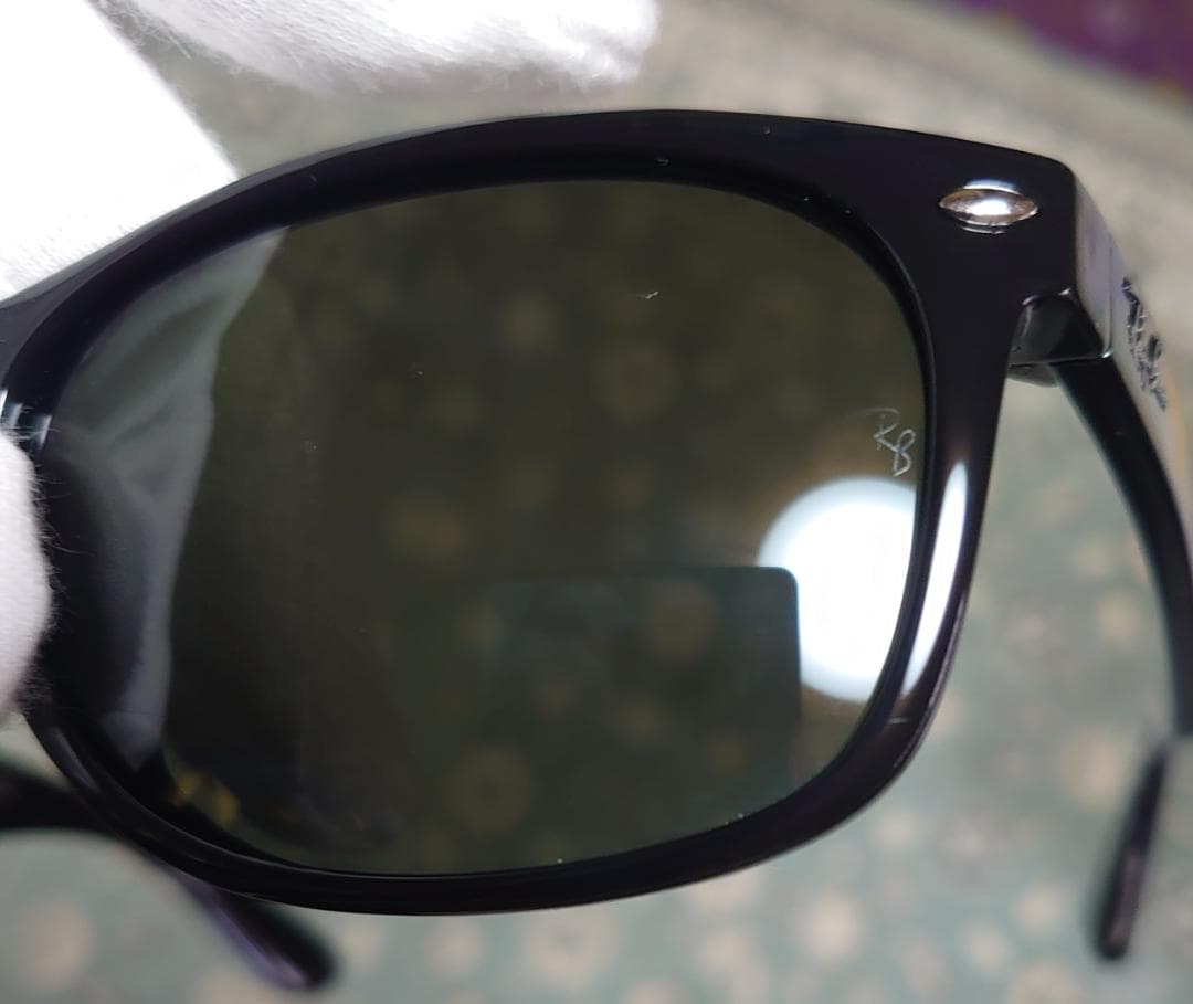 【未使用品】Ray-Ban New Wayfarer RB2132F 偏光レンズ