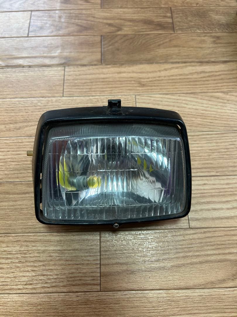 HONDA純正 スーパーカブカスタム スーパーカブ角目 メーターバイザー
