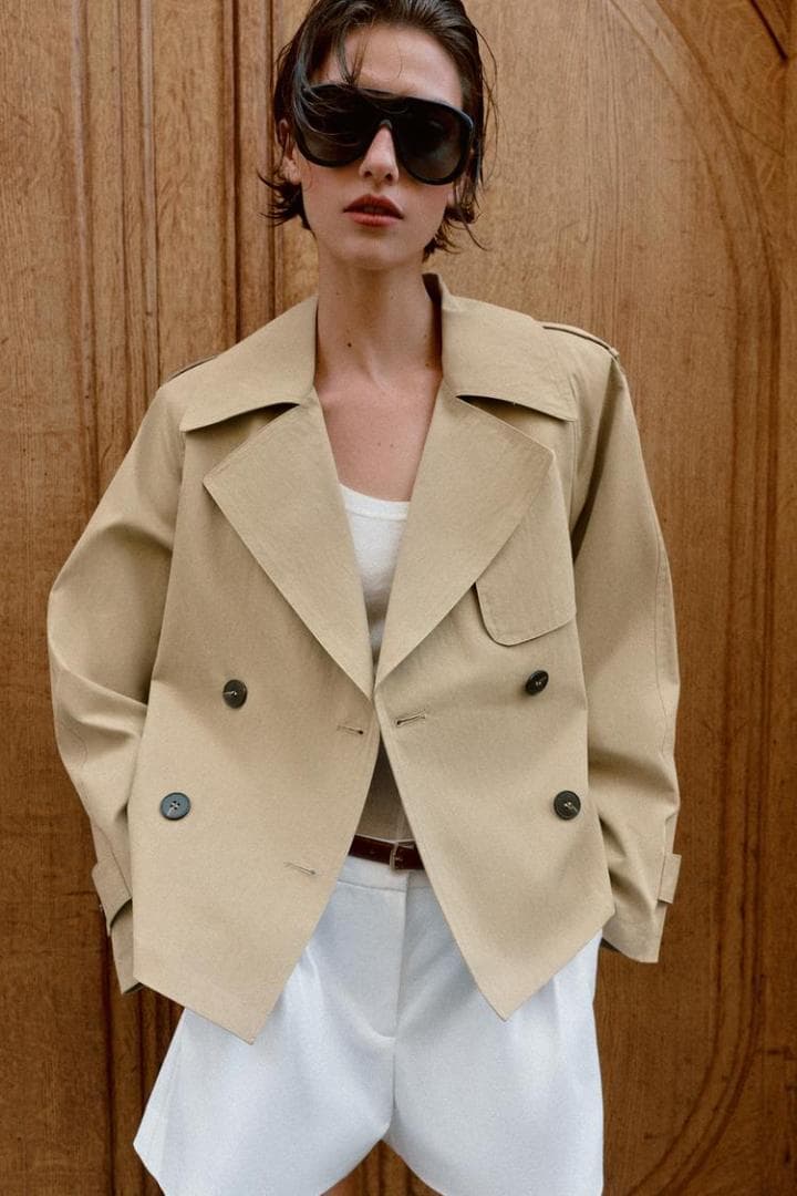 新品‼ ZARA ショートトレンチコート ショルダーパッド付き S