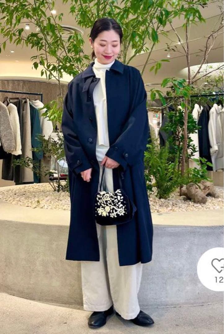 新品タグ付き　かぐれ　ウーステッドウールコート　NAVY