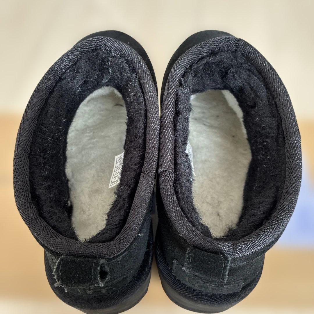 まる  UGG アグ　厚底 ムートンブーツ　23㎝