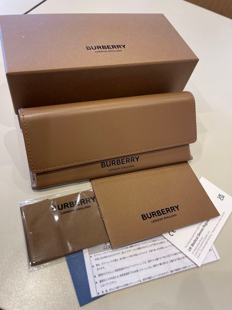 BURBERRY（バーバリー）サングラス ユニセックス