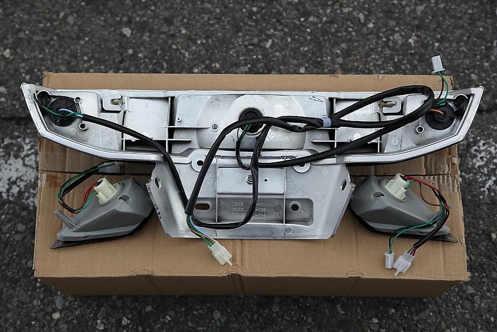 新品未使用 MF02 フュージョン 社外 スモーク LEDテール＆Fウインカー