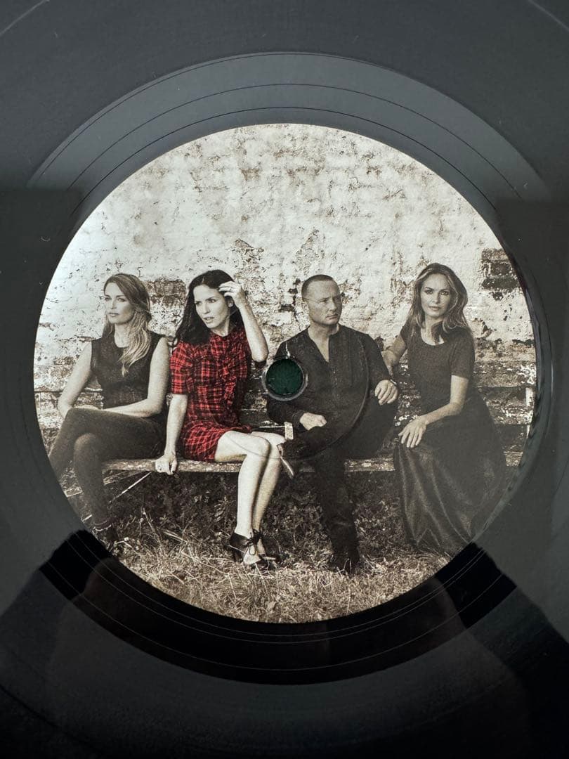 THE CORRS レコード　美品