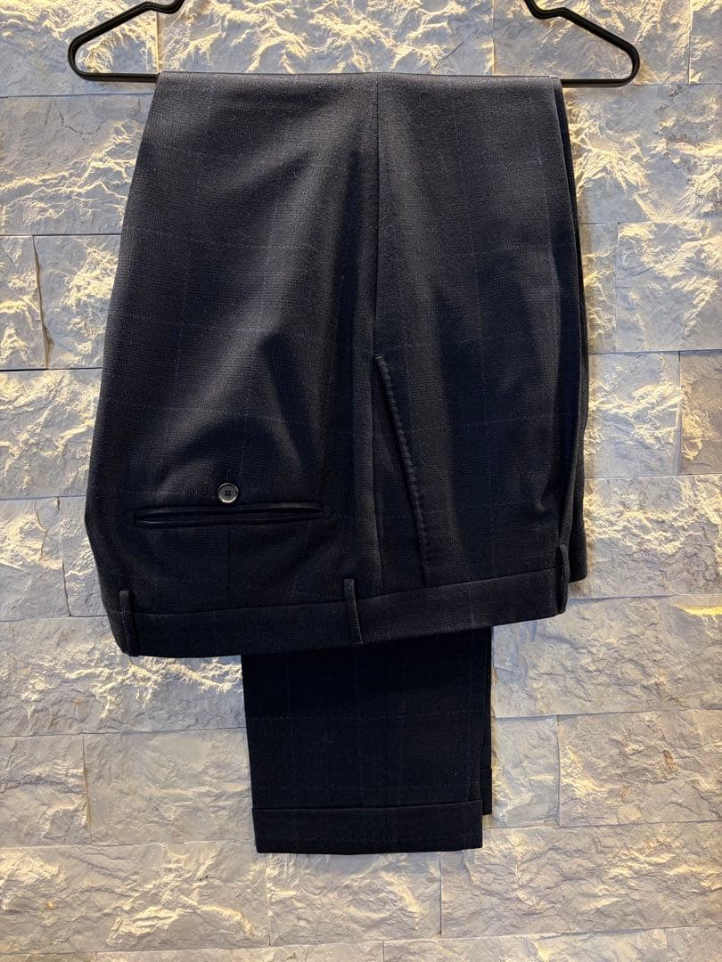 TAGLIATORE ネイビースーツ