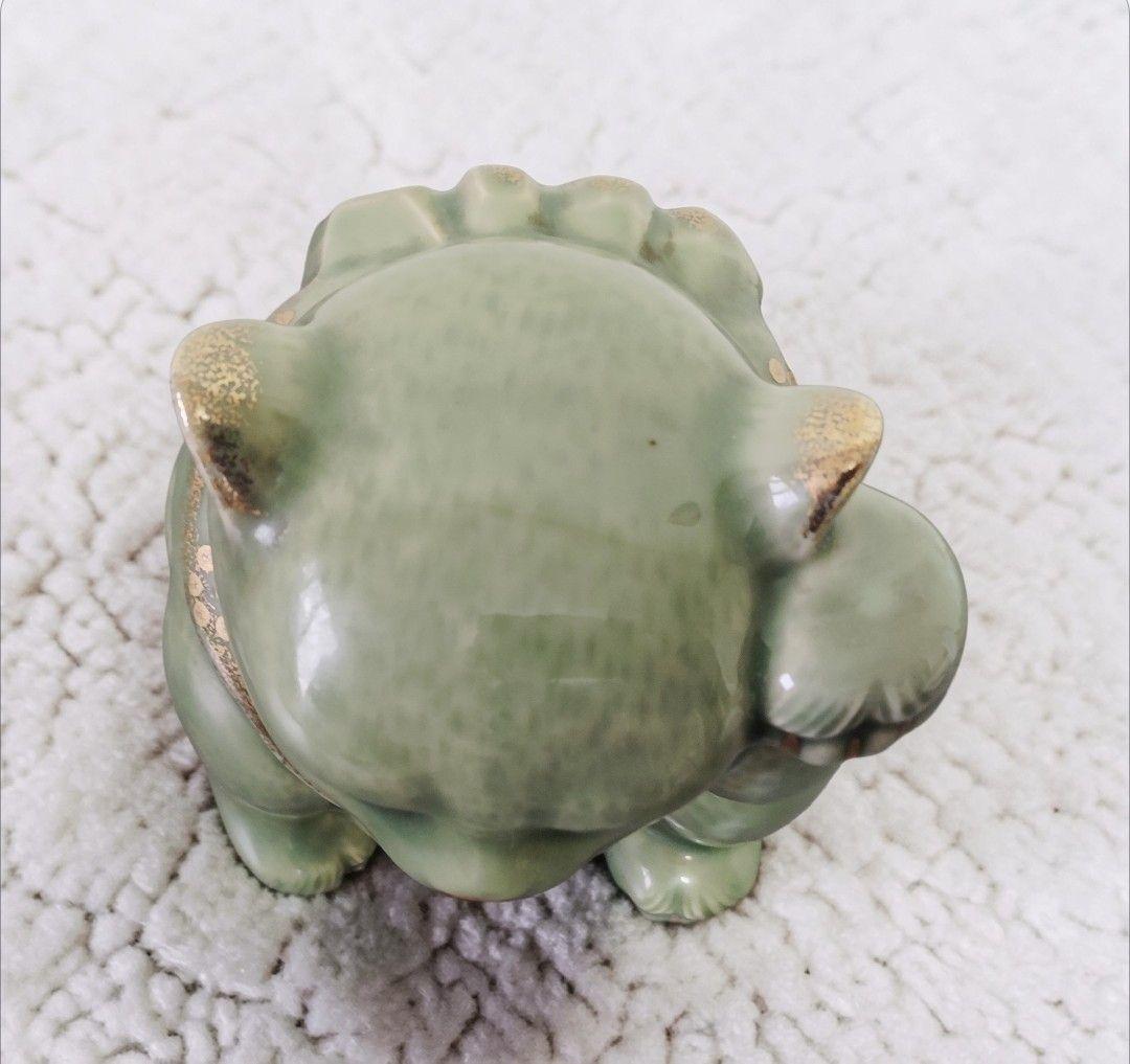【美品】青磁 招き猫 左手 金彩 陶器 まねきねこ 縁起物 レトロ 希少レア