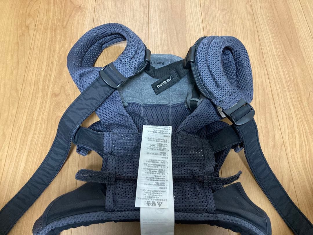 BABYBJÖRN ハーモニー 抱っこ紐 グレー　メッシュ　ベビービョルン