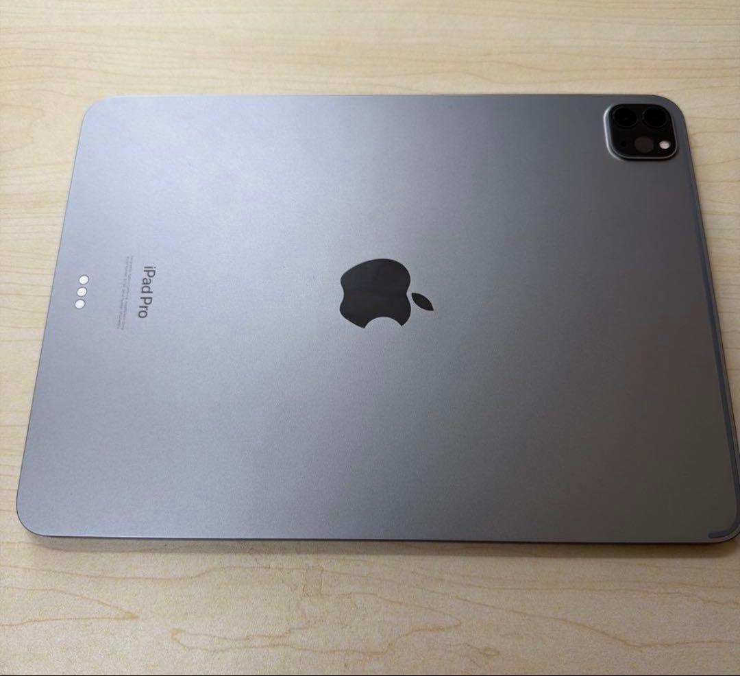 iPad Pro 第4世代 11インチ 128GBスペースグレー WiFiモデル
