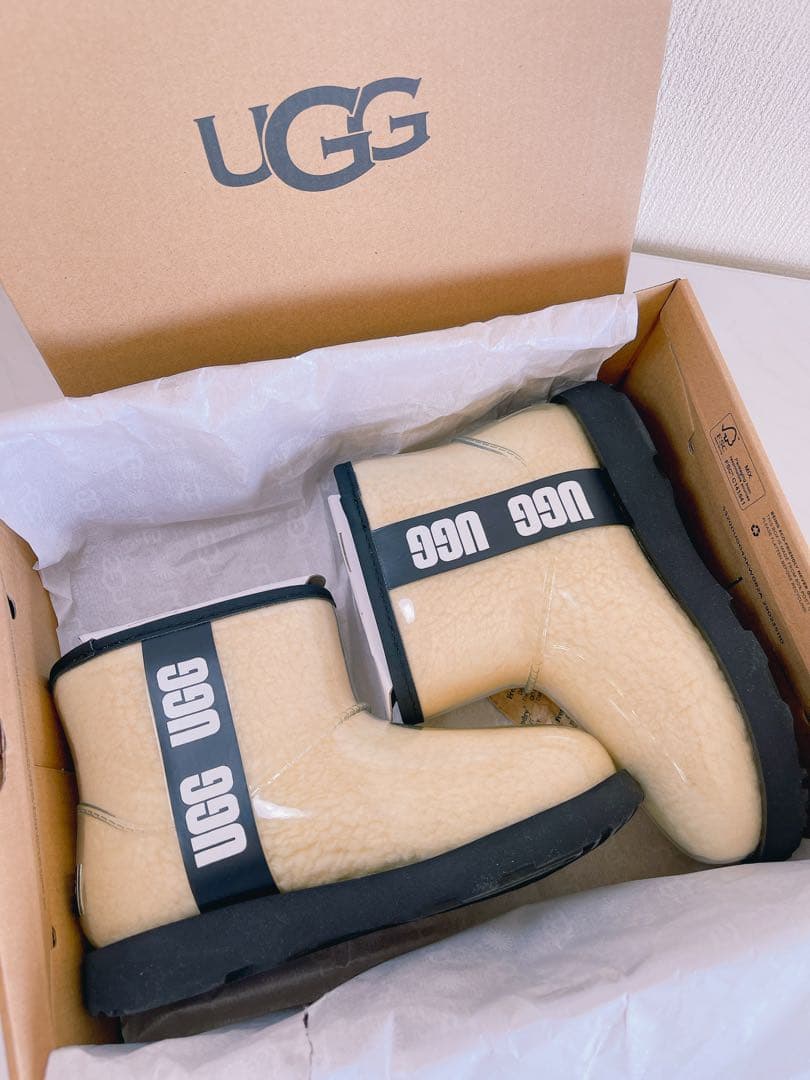 ugg キッズ　19.5cm