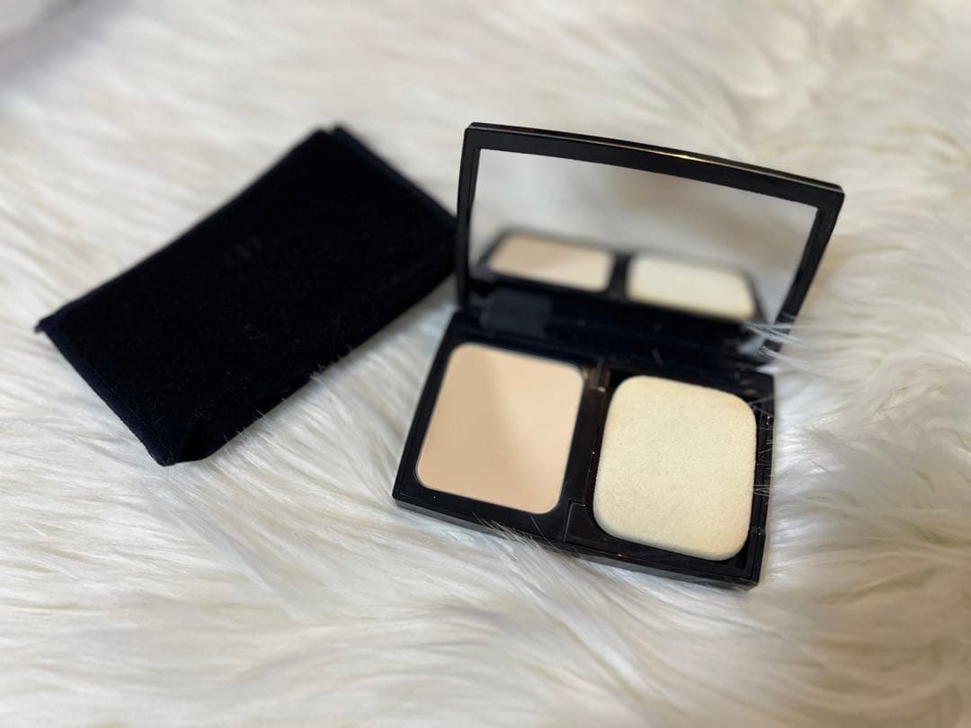 DIOR SKIN FOREVER コンパクト ファンデーション