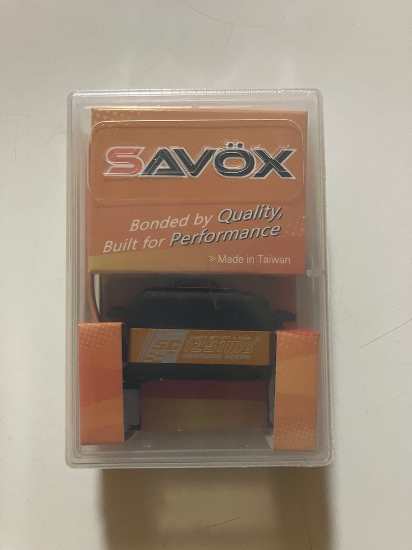SAVOX SC-1251MG PLUS カー用デジタルロープロサーボ【新品】